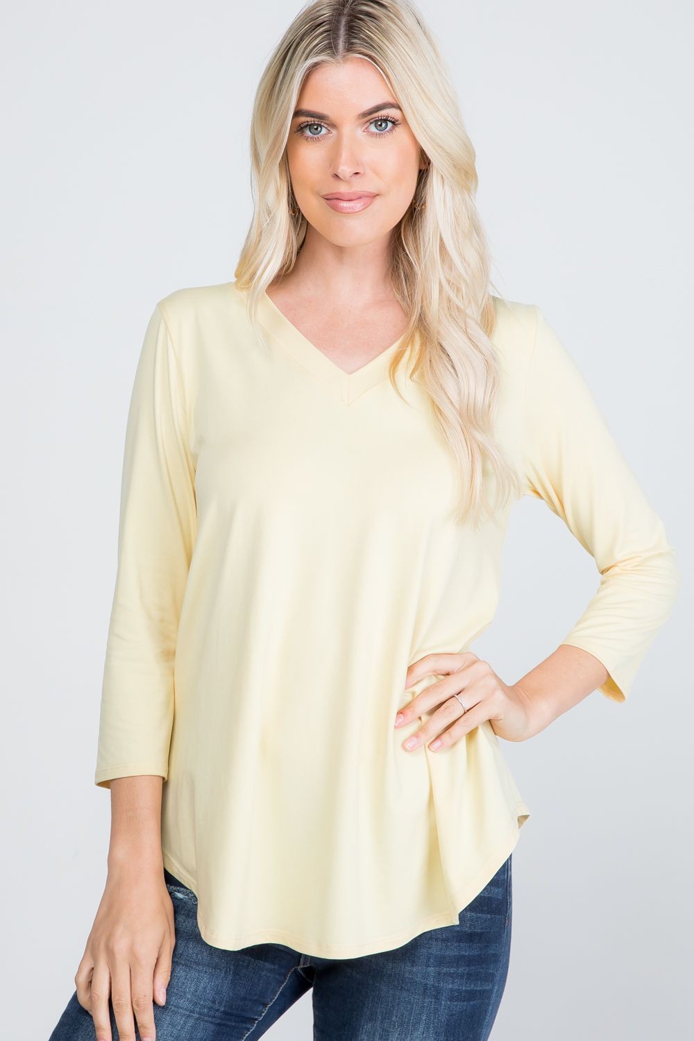 Basic 3/4 Sleeve Flattering Fit Top (Lemon Spritz) - Small - clothing