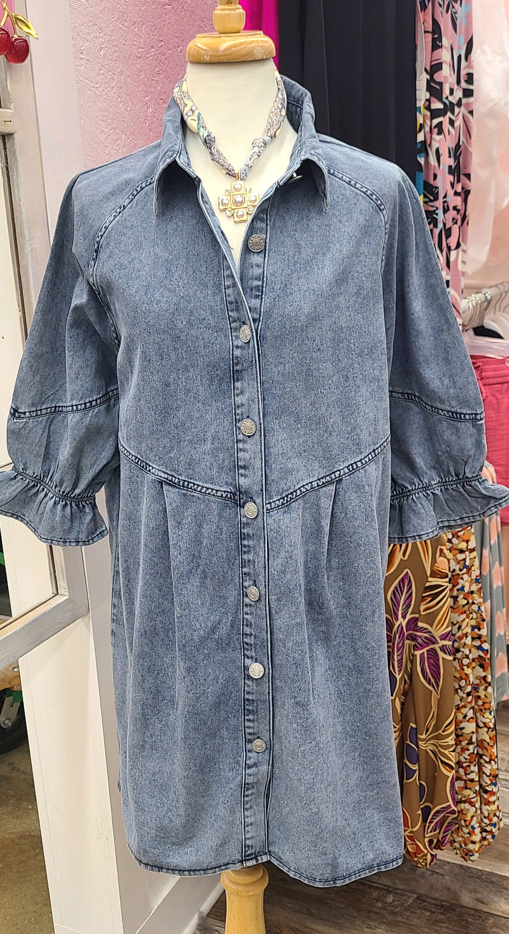 Everyday Chic Denim Dress - Small - clothing