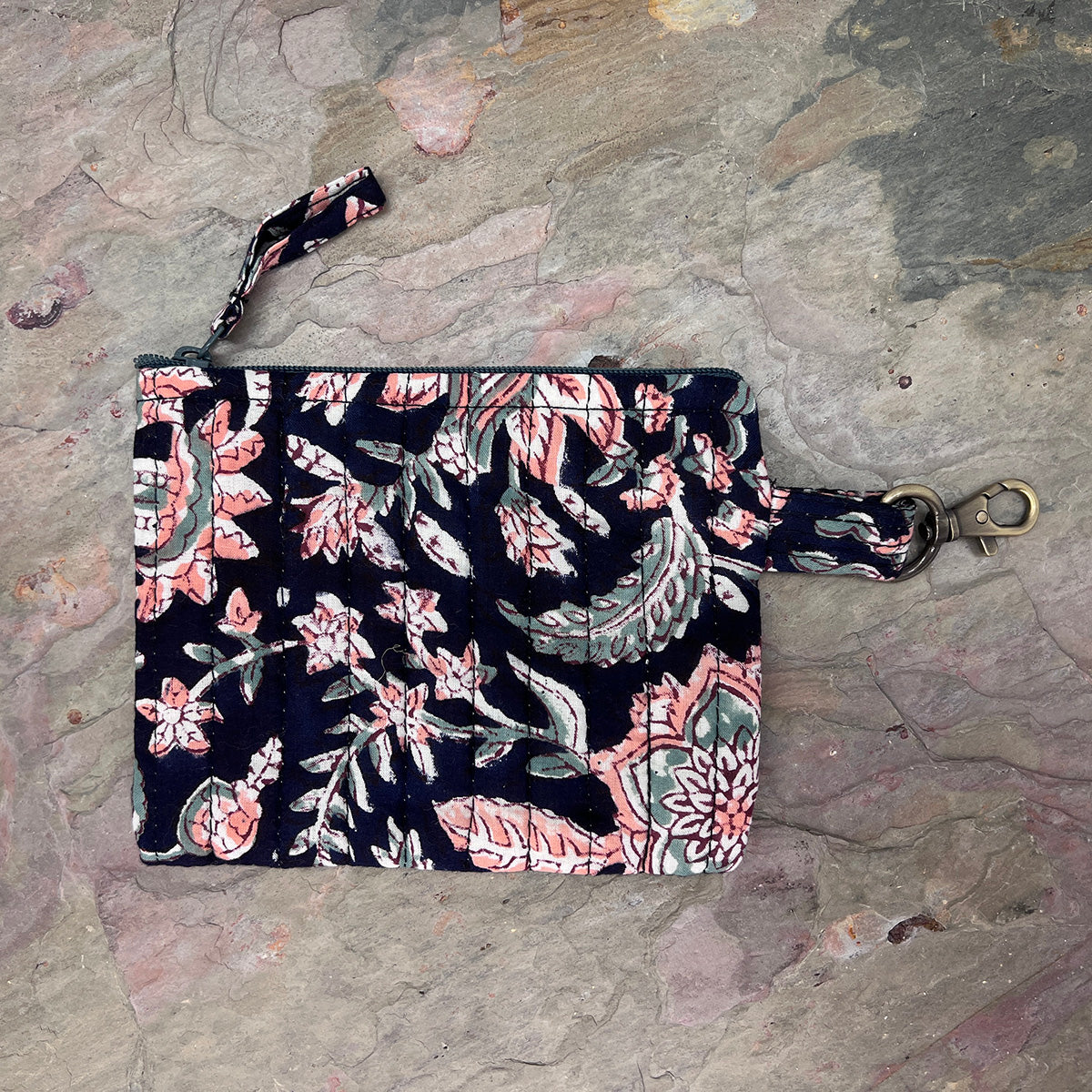 Quilted Trendy Tote Bag w/Travel Pouch Midnight Desert - Handbag