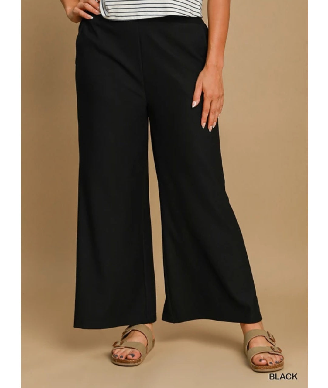 Ribbed Pull on Wide Leg Pant - Small - clothing