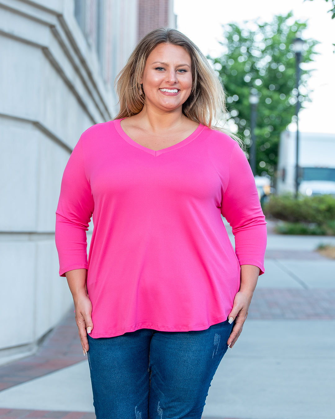 Basic 3/4 Sleeve Flattering Fit Top (Fuschia) - Medium - clothing
