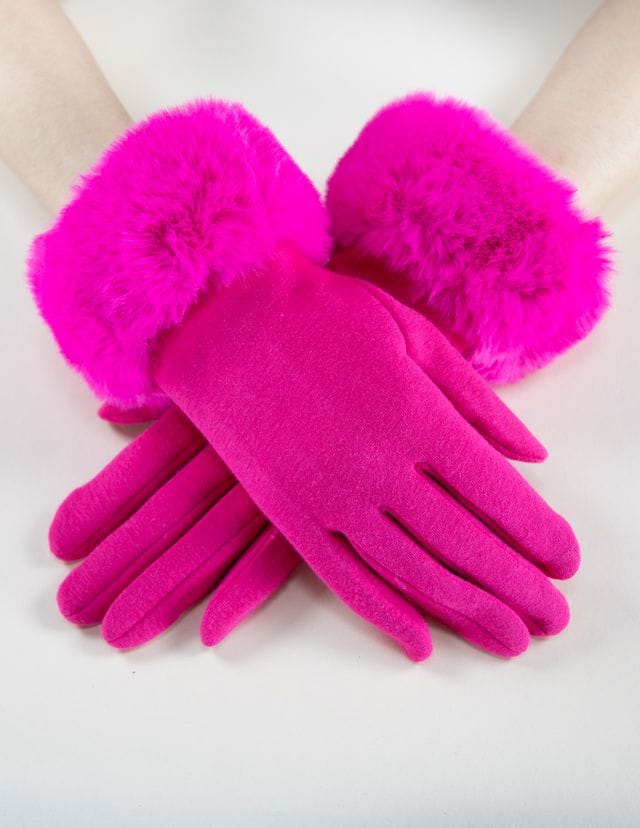 House of Trendz Boutique Accessories Fuchsia Faux-Fur Cuff Touchscreen Gloves