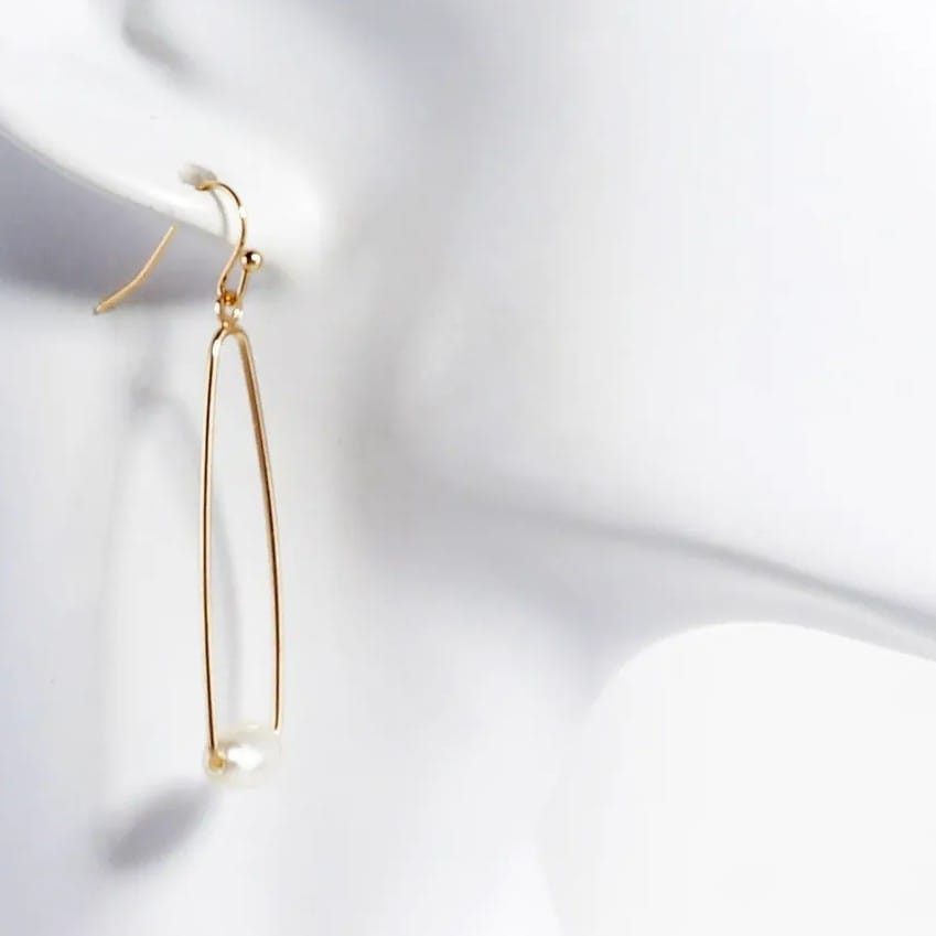 House of Trendz jewelry Pearl on Wire Earring