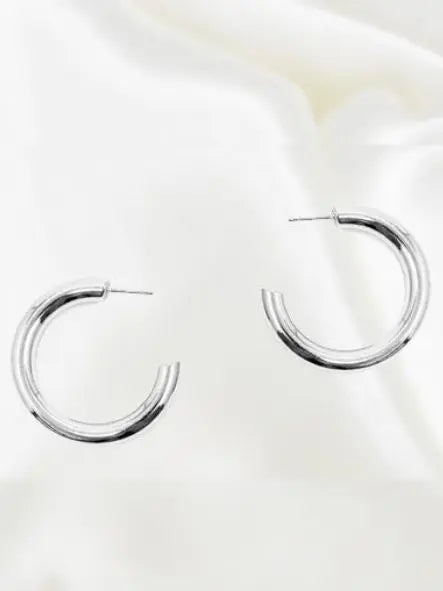 House of Trendz Earrings Medium Silver Shiny Hoop 6mm x 40mm